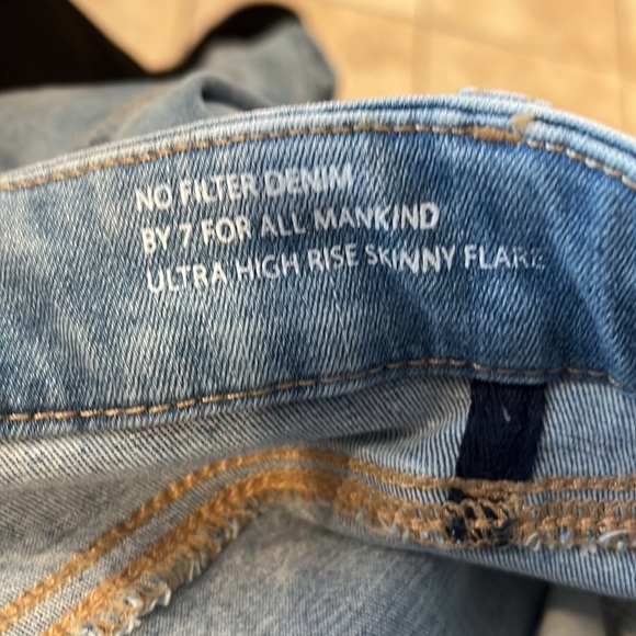 No Filter Denim By 7 For All Mankind Light Wash Bell Bottom HW Jeans Size 27 - Picture 16 of 16